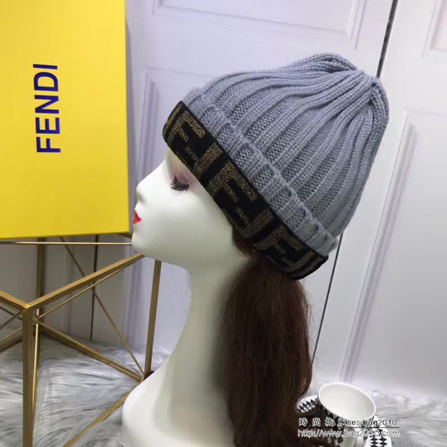 FENDI芬迪 專櫃新品 火爆經典款 百搭羊毛帽 LLWJ6624